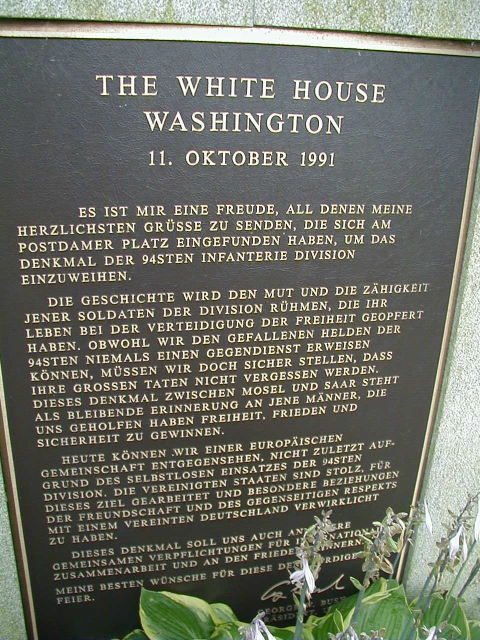 Friedensdenkmal  Wei�e Haus / Peace Monument White House
