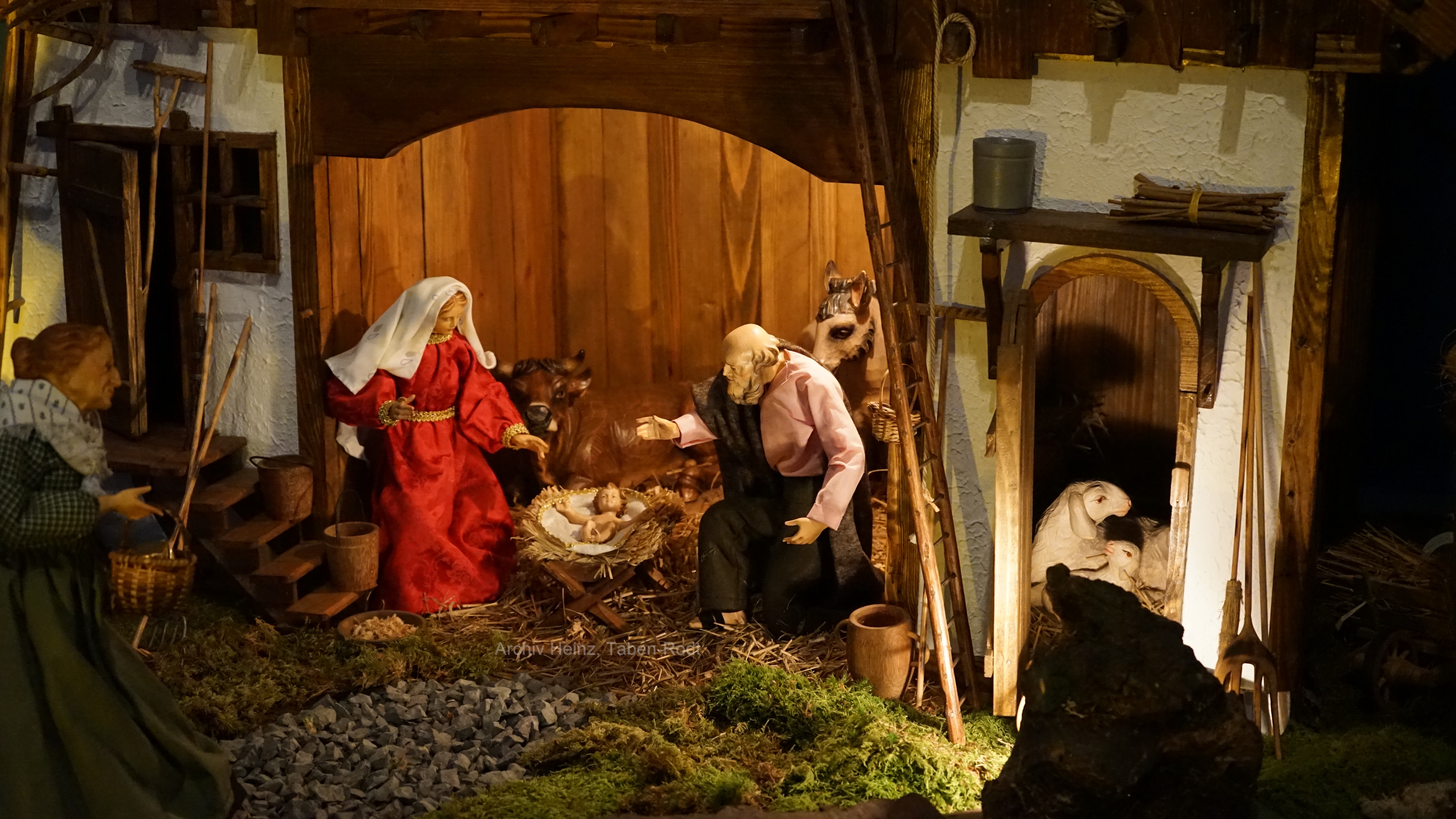 Krippe Weihnachten Pfarrkirche Quiriakus  Taben-Rodt
